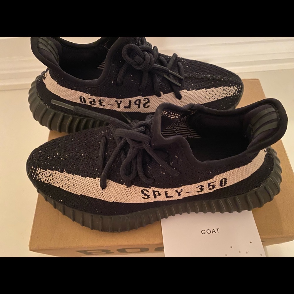 Yeezy Boost 350 Oreo